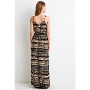 🏺FOREVER 21🏺Tribal Printed Maxi Dress ~Size S